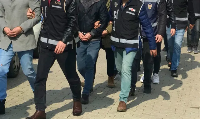 Eskişehir'de kaçakçılık operasyonunda 2 şüpheli yakalandı
