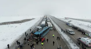 GÜNCELLEME - Erzurum'da ikinci kez zincirleme trafik kazası meydana geldi, 1 kişi öldü