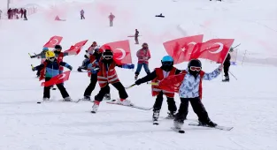 Hakkari'de Avrupa Kış Sporları Haftası kapsamında etkinlikler yapıldı