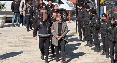 İmar ruhsatı sürecinde usulsüzlük iddiası operasyonu: 12 kişi adliyede
