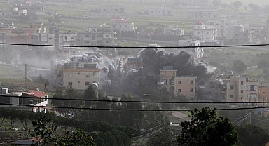 İsrail, ateşkese rağmen Lübnan'da askerlere ateş açtı