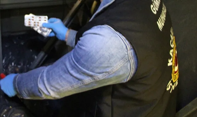 Kastamonu'da kaçakçılık operasyonunda 3 zanlı yakalandı