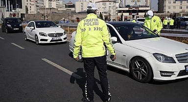 Kayseri'de 1775 sürücüye ceza! Abartı egzozdan drifte...