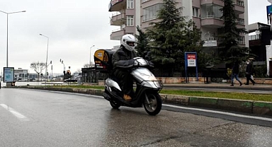 Kırklareli'nde motosiklet ve motorlu bisikletler olumsuz hava koşulları nedeniyle trafiğe çıkamayacak 