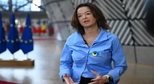 Slovenya Dışişleri Bakanı Fajon, Rusya'yı ateşkese zorlamaları gerektiğini belirtti