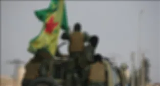 YPG'nin Aynularab'ın Şuyuk beldesinde patlattığı köprüyü halk kendi imkanlarıyla onarıyor