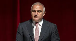 Bakan Ersoy, İstiklal Marşı'nın kabulünün 105. yılı etkinlik programında konuştu: