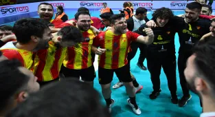 Göztepe Erkek Hentbol Takımı, Süper Lig'e yükseldi