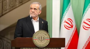 Hindistan Başbakanı Modi, Pezeşkiyan ile görüşmesinde deniz güvenliğine vurgu yaptı