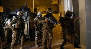 Irak'ın Süleymaniye kentinde patlama sesleri duyulduğu bildirildi