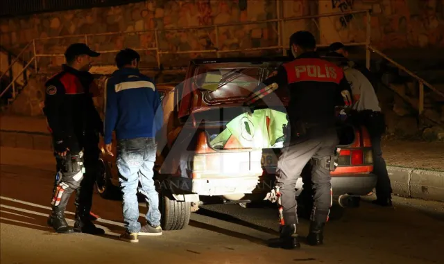 Kadıköy'de trafik denetimi ve asayiş uygulaması yapıldı