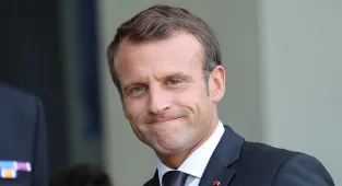 Macron, İran Cumhurbaşkanı Mesud Pezeşkiyan ile telefonda görüştü