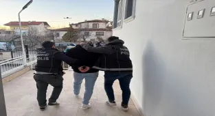Nevşehir'de uyuşturucu operasyonunda yakalanan 5 zanlıdan 4'ü tutuklandı