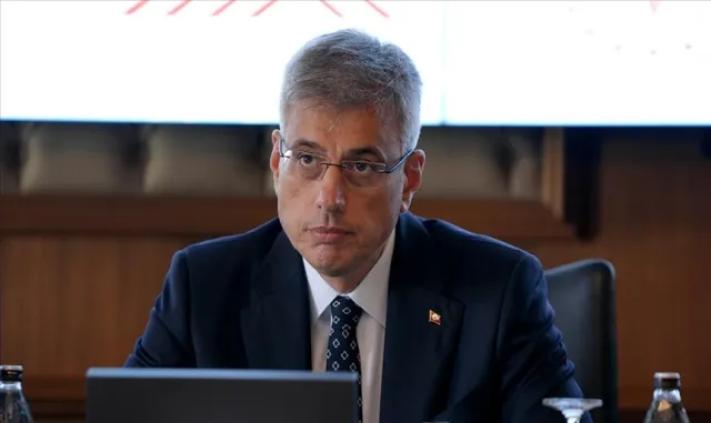 Sağlık Bakanı Memişoğlu, Tunceli Valiliği'ni ziyaret etti