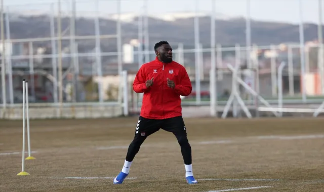 Sivasspor, Ümraniyespor maçı hazırlıklarını sürdürdü