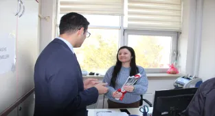 Yalıhüyük Kaymakamı Çelik, Dünya Kadınlar Günü'nü kutladı