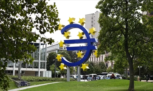 Avro Bölgesi’nde inşaat üretimi şubatta azaldı