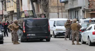 GÜNCELLEME - Gaziantep'te rehin aldığı 3 kişiden birini yaralayan firari hükümlü operasyonla yakalandı