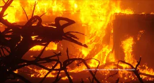 GÜNCELLEME - İstanbul'da Kuzey Marmara Otoyolu'nda tırda çıkan yangın söndürüldü