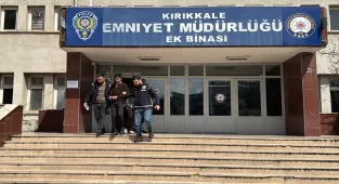 GÜNCELLEME - Kırıkkale'de babalarını bıçak ve nacakla öldürdükleri iddiasıyla iki kardeş tutuklandı