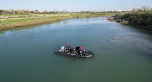 GÜNCELLEME - Mersin'de şelaleye girdikten sonra kaybolan genci arama çalışmaları sürüyor
