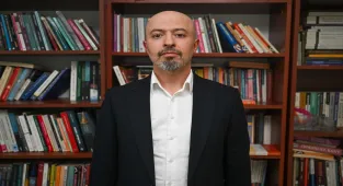 İngiltere’deki Türkler, “gündelik İslamofobi”ye maruz kalıyor