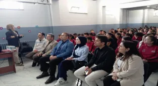 Karakeçili'de TÜBİTAK bilim söyleşisi gerçekleştirildi