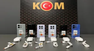 Kırşehir'de 6 gümrük kaçağı cep telefonu ele geçirildi 