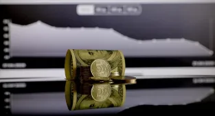 Moskova Borsası, ABD ve İran arasındaki geçici ateşkes sonrası düşüşle açıldı