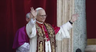 Papa 14. Leo, Vatikan'da dünya barışı için çağrıda bulundu: