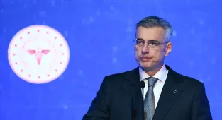 Sağlık Bakanı Memişoğlu'ndan Van'daki depreme ilişkin açıklama: