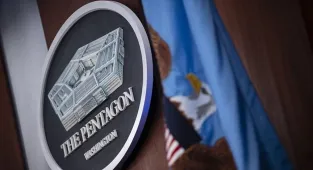 Vatikan ve ABD, Pentagon'dan Papa'nın temsilcisine sert uyarı iddialarını yalanladı