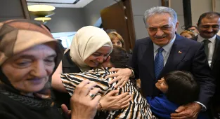 AK Parti'de Engelleri Aşan Anne Yüreği programı düzenlendi