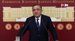 CHP Genel Başkan Yardımcısı Tanrıkulu, Rojin Kabaiş'in ve Gülistan Doku'nun annelerini ziyaret etti