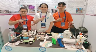 Çubuk'ta BİLSEM öğrencileri engelli kanatlı hayvanlar için hazırladığı projeyle ödül aldı