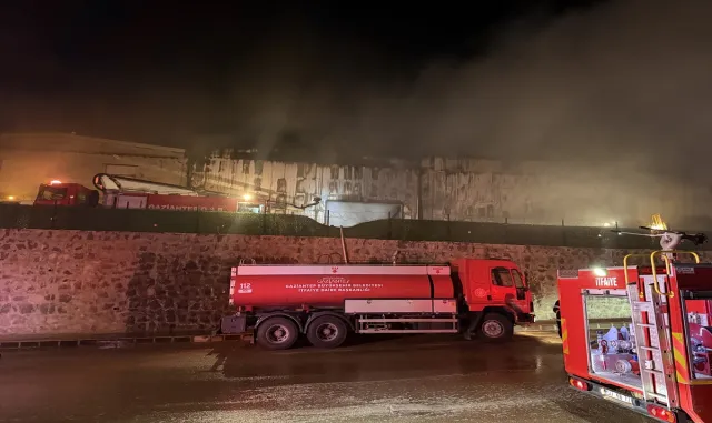 Gaziantep'te silah kaçakçılığı operasyonunda 9 zanlı yakalandı