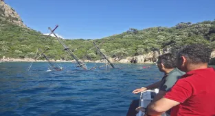 GÜNCELLEME - Marmaris'te günübirlik tur teknesi battı
