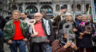 Hollanda’nın başkenti Amsterdam'da Nekbe Günü yürüyüşü düzenlendi