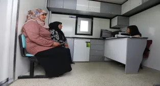 Kars'ta sağlık ekipleri kanserde erken teşhis için köy köy geziyor