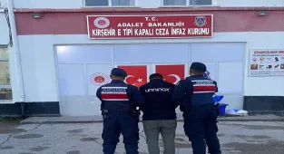 Kırşehir'de hakkında 4 yıl hapis cezası bulunan firari yakalandı