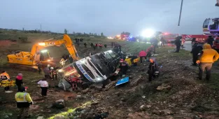 Malatya'daki otobüs kazasında yaralanan 22 kişiden 5'i taburcu oldu