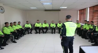 Trafik polisleri 24 farklı eğitimle göreve hazırlanıyor