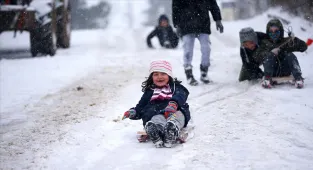 Turhal'da sel ve taşkın riskine karşı üç gün eğitime ara verildi