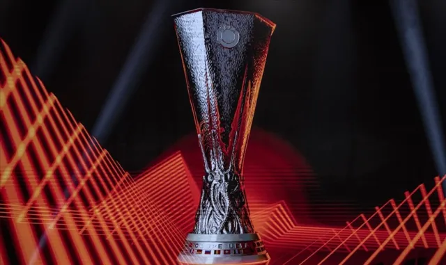 UEFA Avrupa Ligi'nde şampiyon İstanbul'da belli olacak