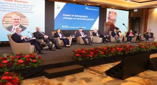 Üsküp'te Değişime Öncülük Etmek Konferansı devam ediyor