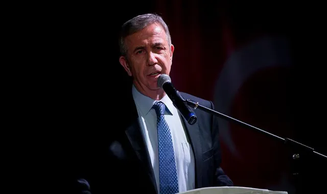ABB Başkanı Yavaş, Mamak metrosu şantiyesini inceledi