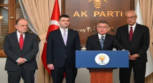 AK Parti, TSK ile ilgili düzenlemeleri de içeren kanun teklifini TBMM Başkanlığına sundu