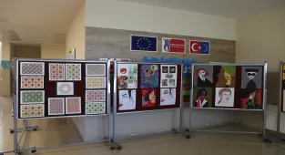 Gölbaşı'nda yıl sonu sergisi açıldı