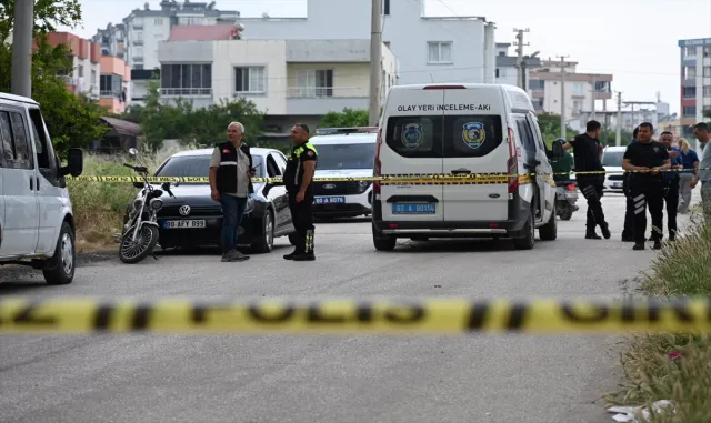GÜNCELLEME - Osmaniye'de akrabalar arasında çıkan silahlı kavgada 1 kişi öldü, 3 kişi yaralandı