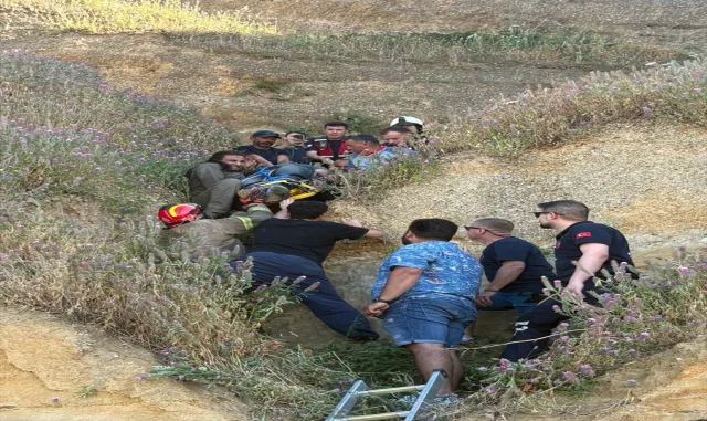 Isparta'da tur otobüsünün devrildiği kazada 4 kişi öldü, 15 kişi yaralandı